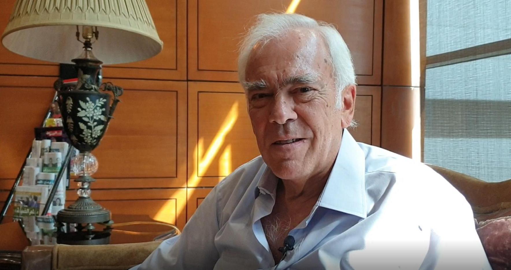 Η τελευταία συνέντευξη του Πρέσβη Χρ. Διάμεση, στο αεροδρόμιο, λίγο πριν αναχωρήσει για την Αθήνα (ΒΙΝΤΕΟ)
