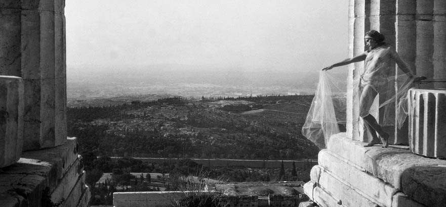 Σαν σήμερα έφυγε η σπουδαία Ελληνίδα φωτογράφος Nelly’s