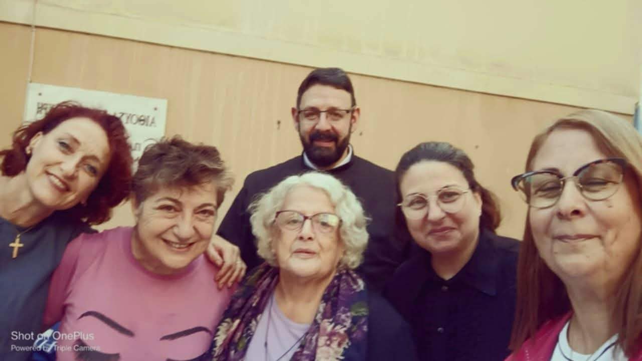 Τα γενέθλια μιας ενορίτισσας του Ιερού Νάού Ταξιαρχών